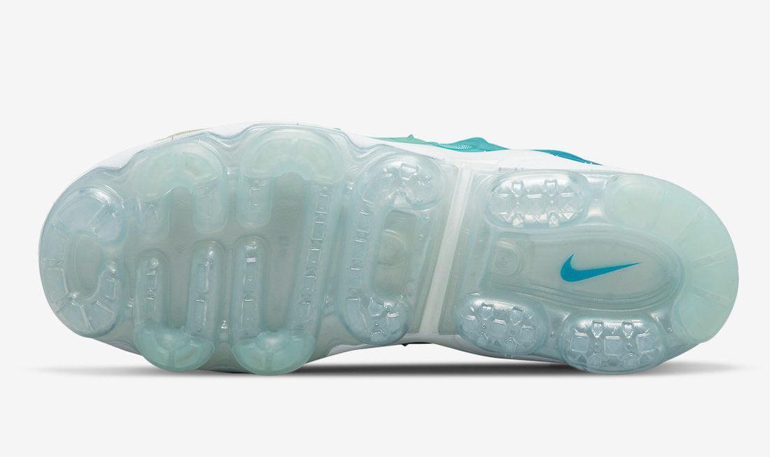 Nike Air VaporMax Plus &