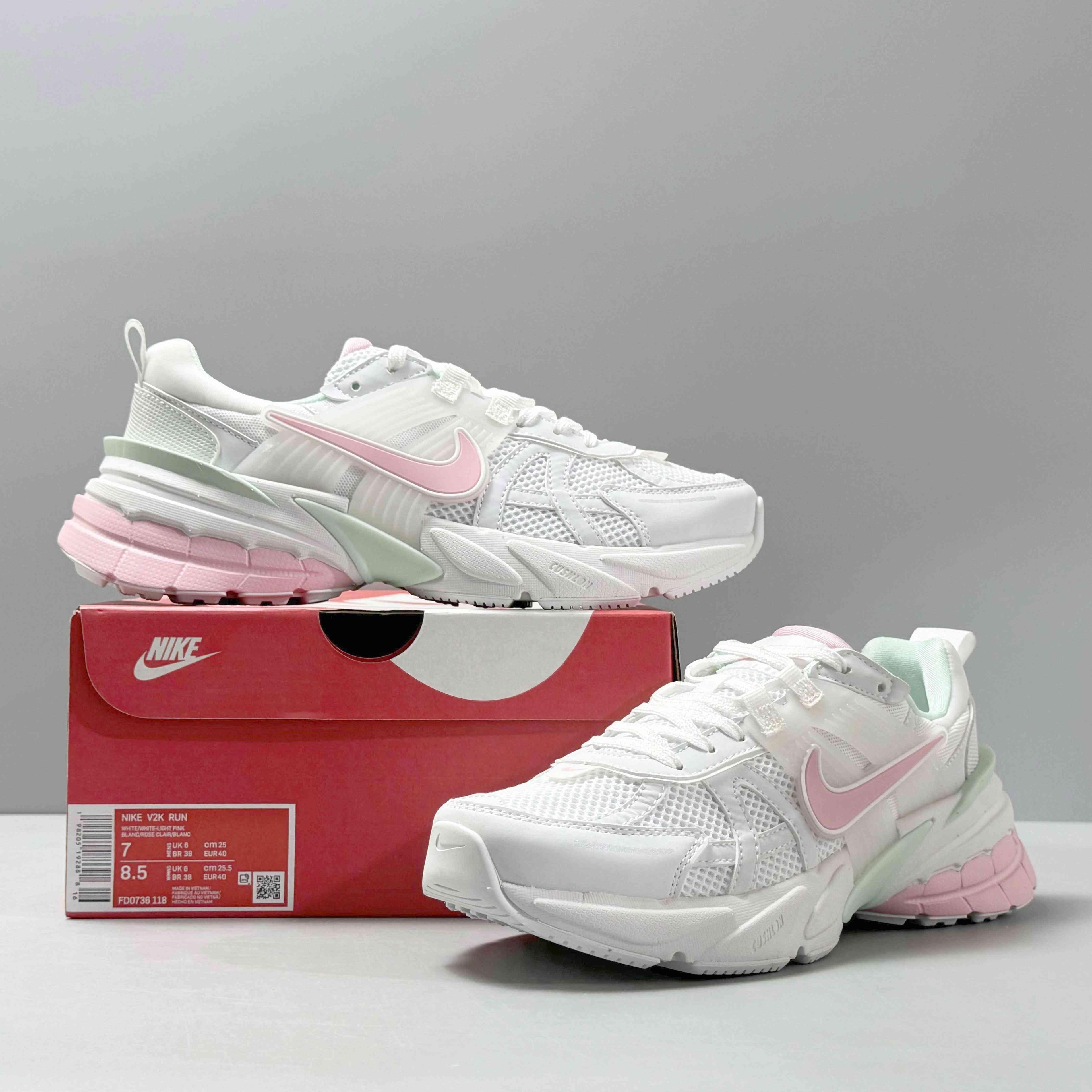 Nike V2K Run &
