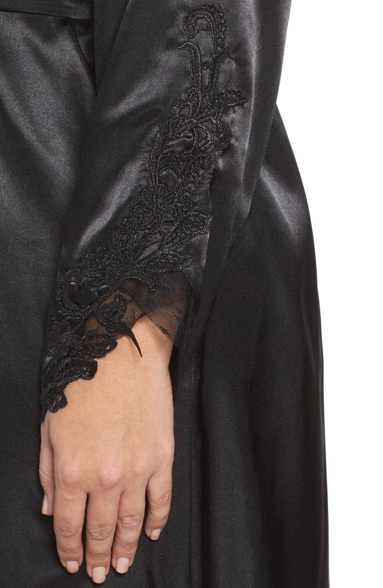 Flora by Flora Nikrooz Plus Size Satin Stella Robe, Size 1X
