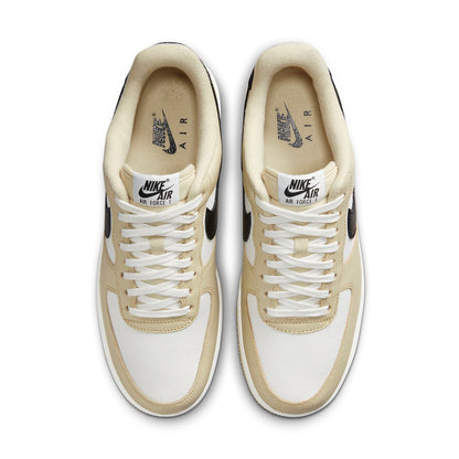 Nike Air Force 1 Low 07 &
