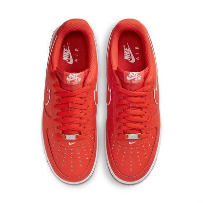 Nike Air Force 1 &