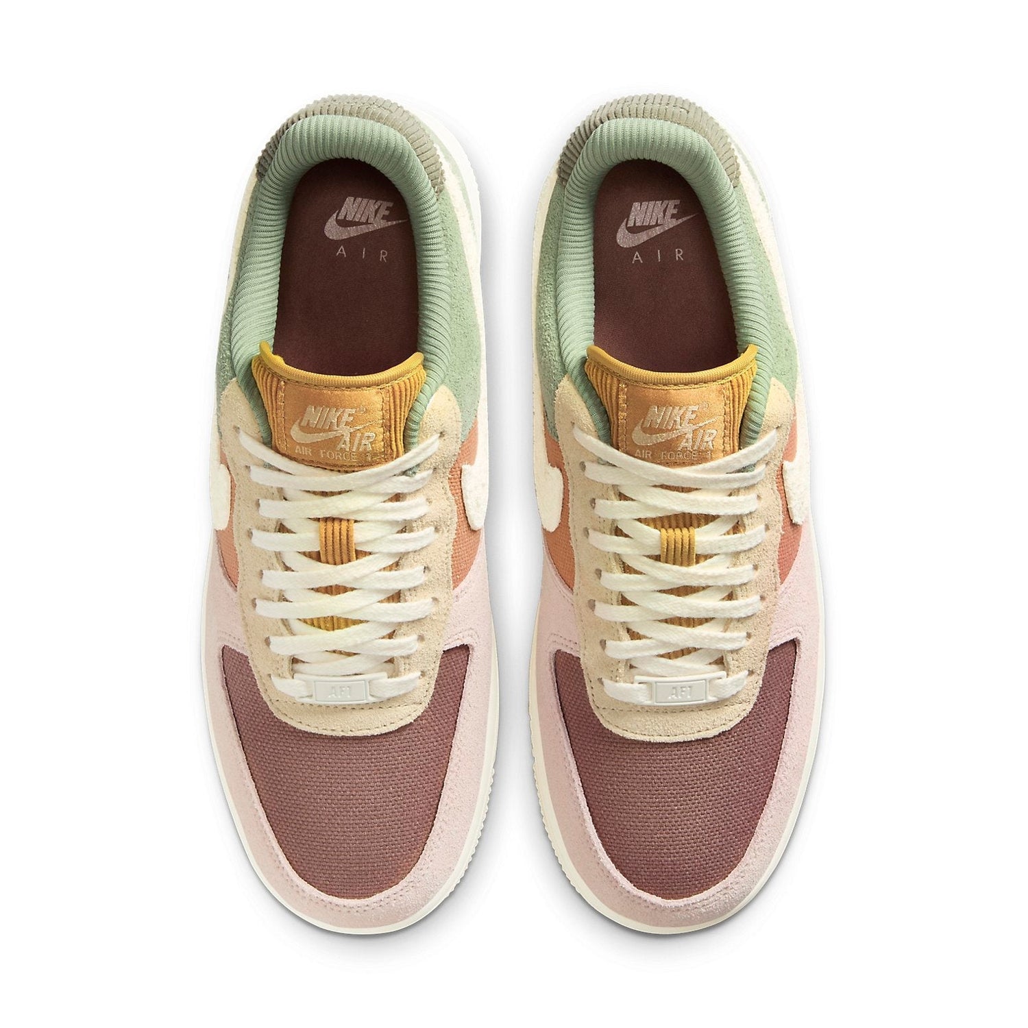 Nike Air Force 1 &