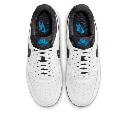 Nike Air Force 1 &