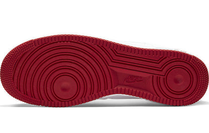 Nike Air Force 1 Low &