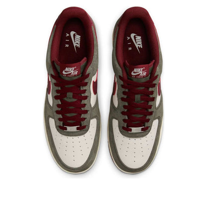 Nike Air Force 1 Low &