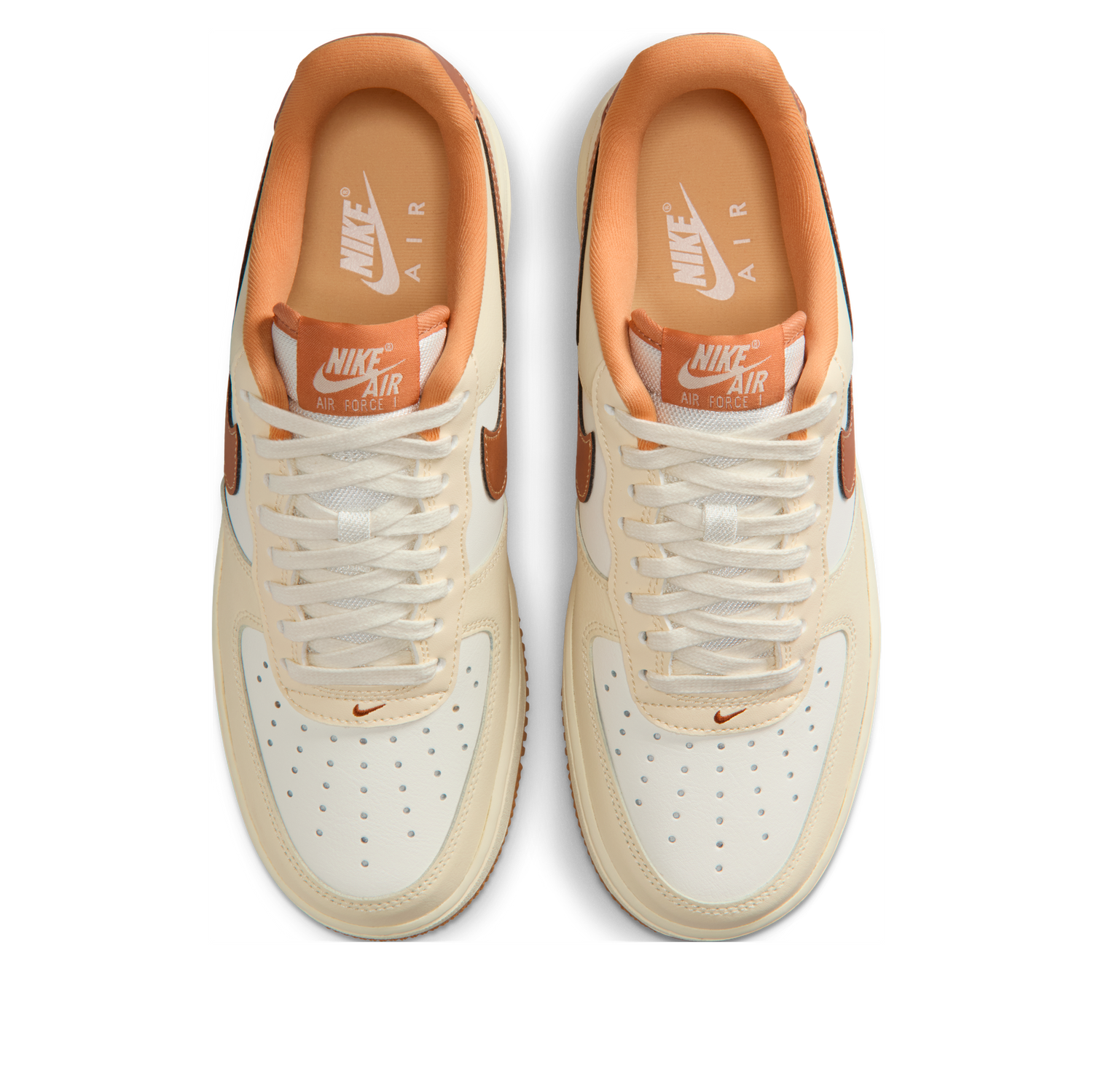 Nike Air Force 1 Low &
