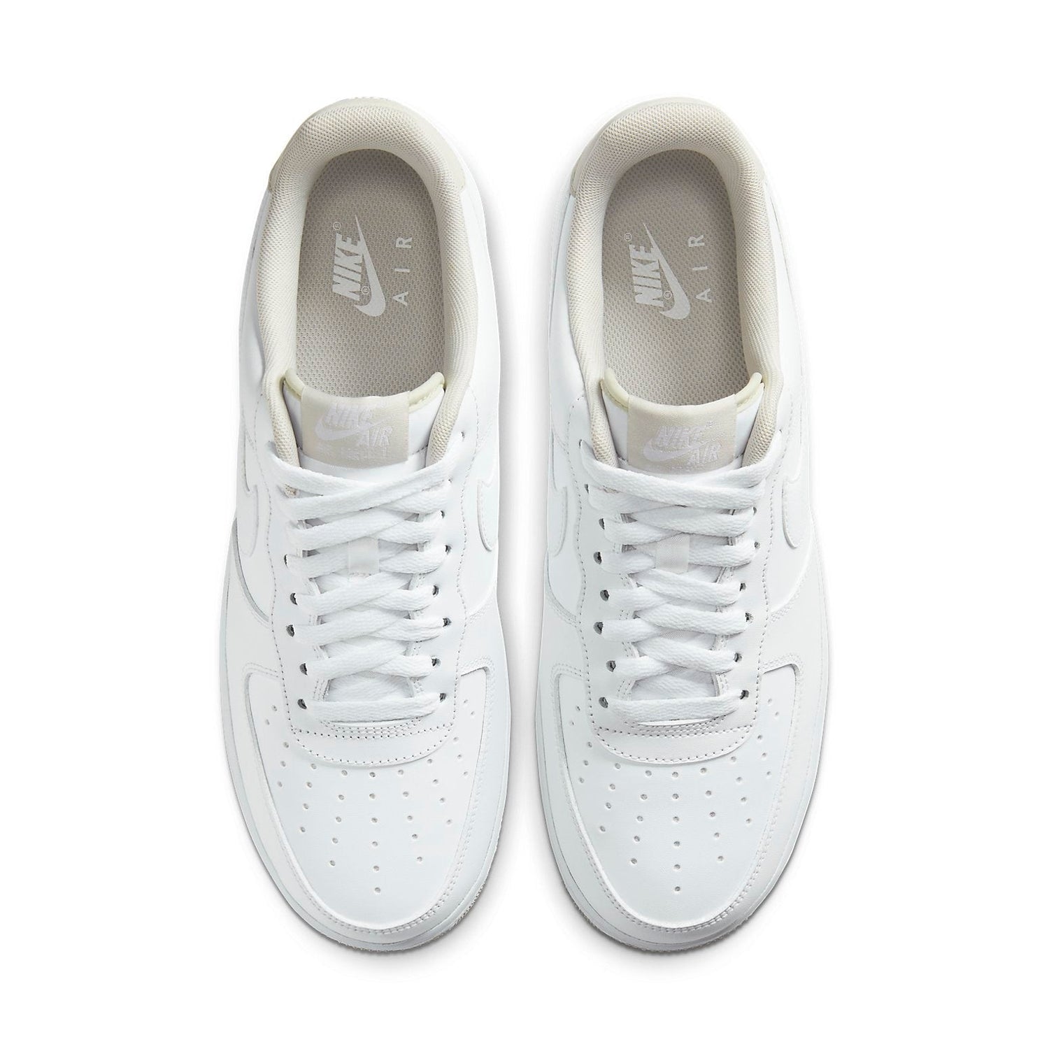 NikeAir Force 1 Low &