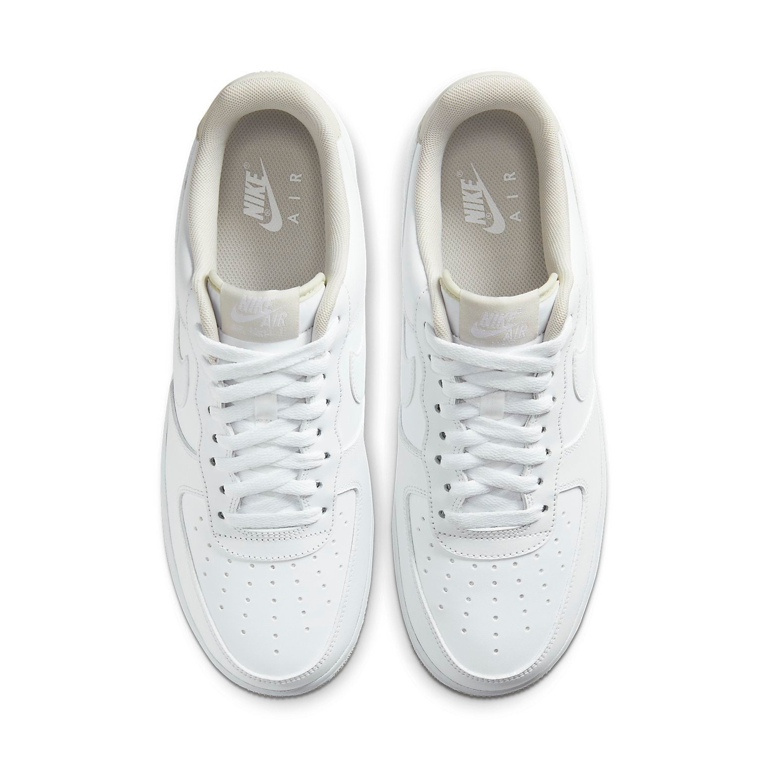 NikeAir Force 1 Low &