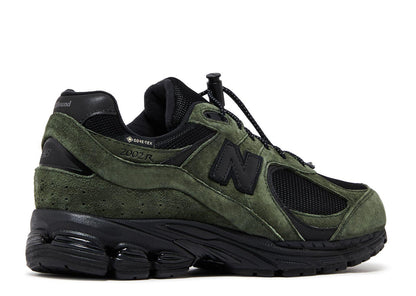 New Balance 2002R Gore-Tex Pine