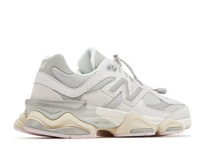 New Balance 9060 &