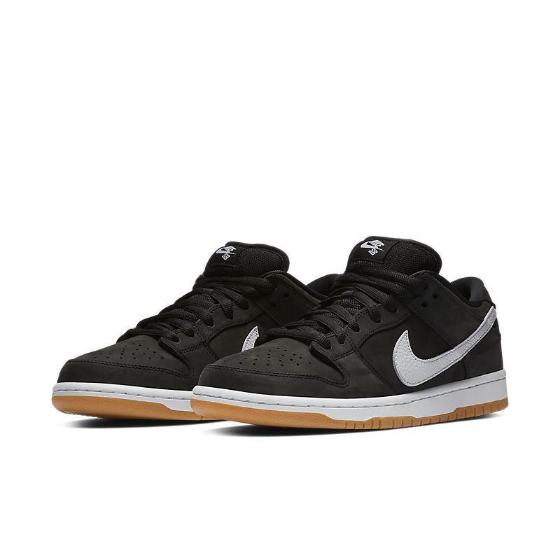 Nike SB Dunk Low &