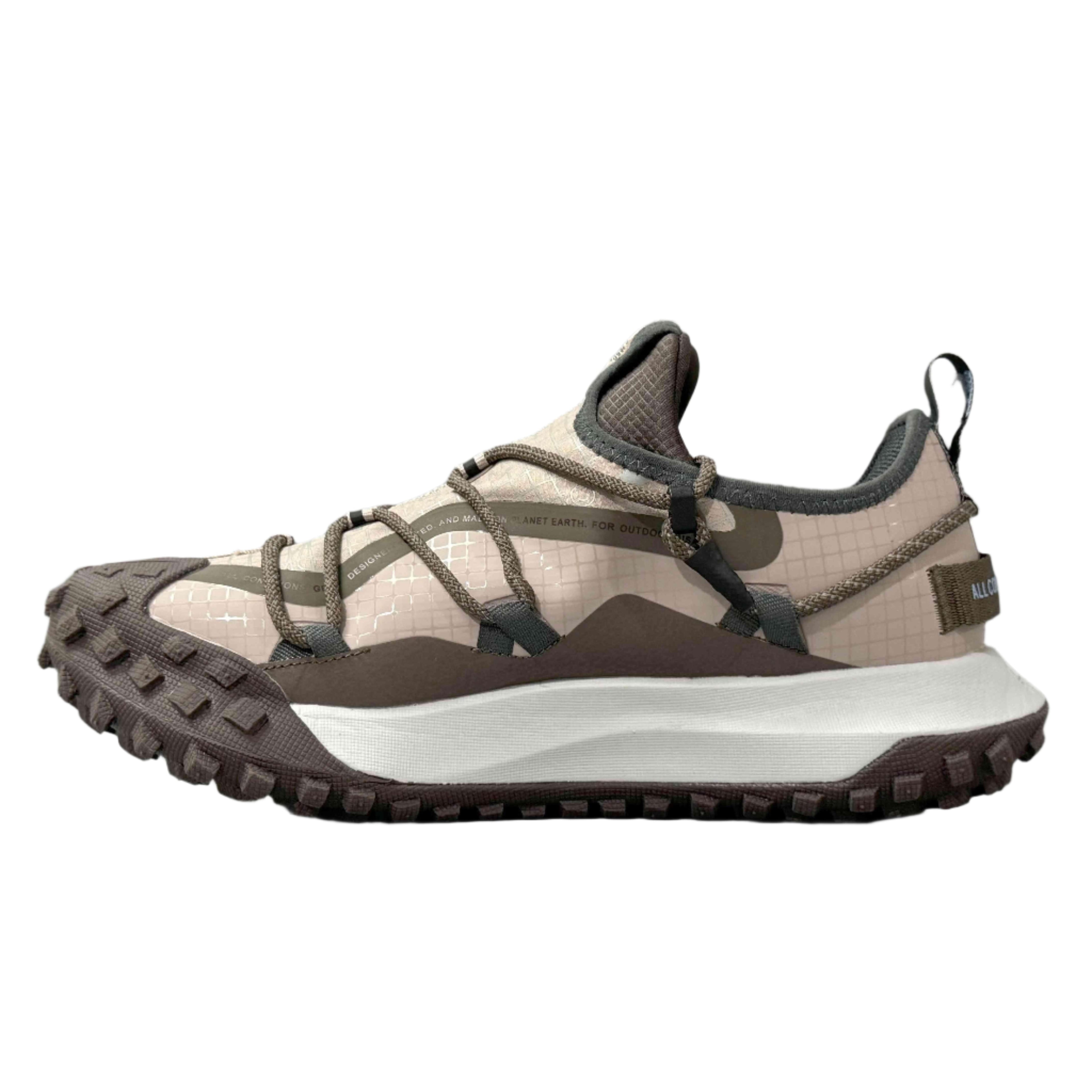 Nike ACG Mountain Fly Low SE &