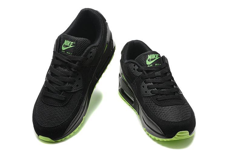 Nike Air Max 90 &