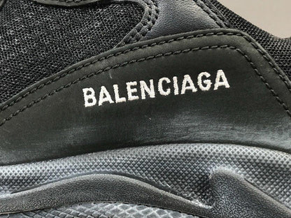 BALENCIAGA TRIPLE S SNEAKER