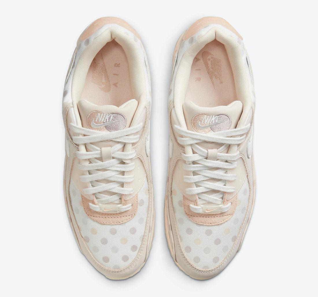 Nike Air Max 90 &