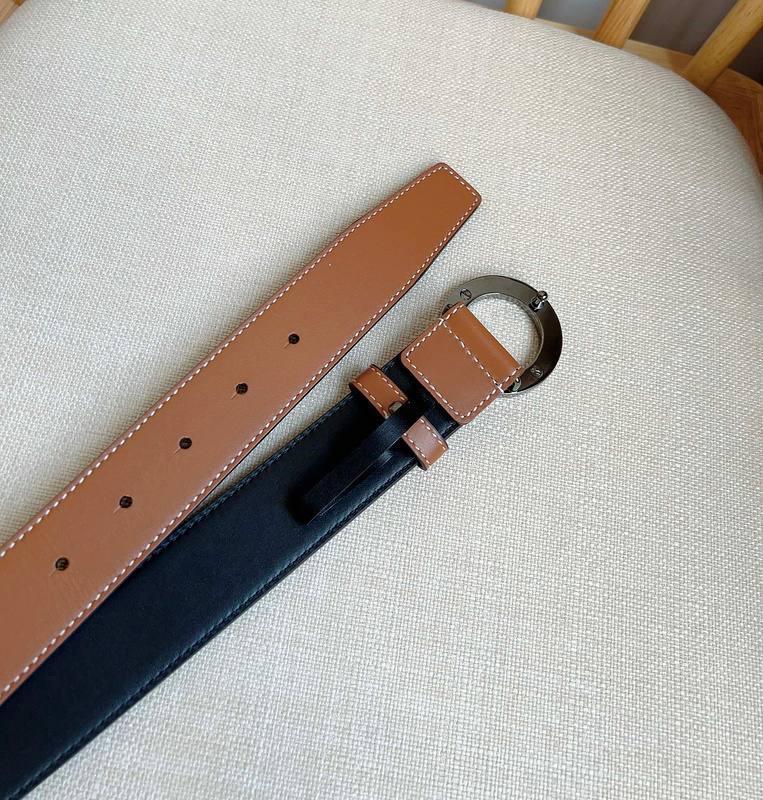 Burberry Leather Vintage Belt &