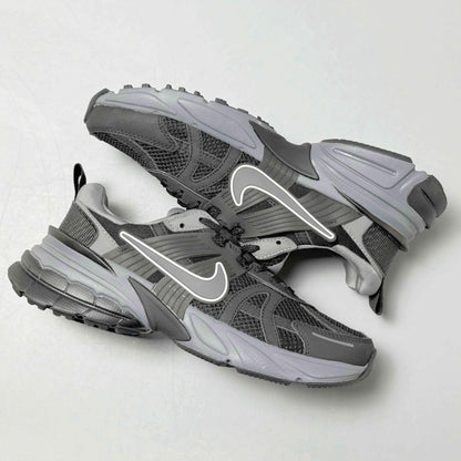 Nike V2K Run &