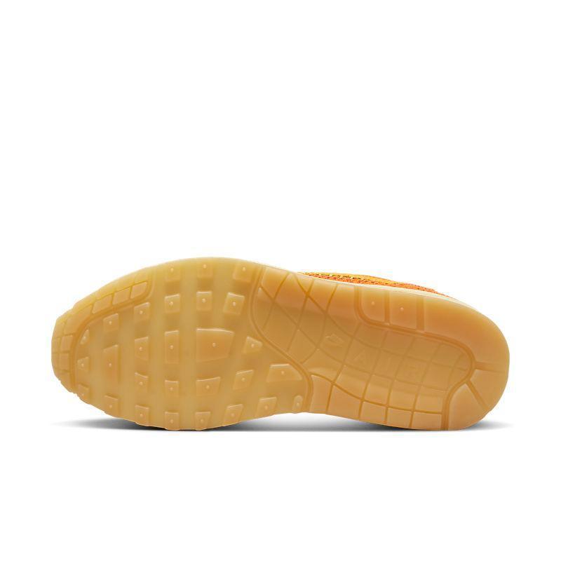 Nike Air Max 87 &