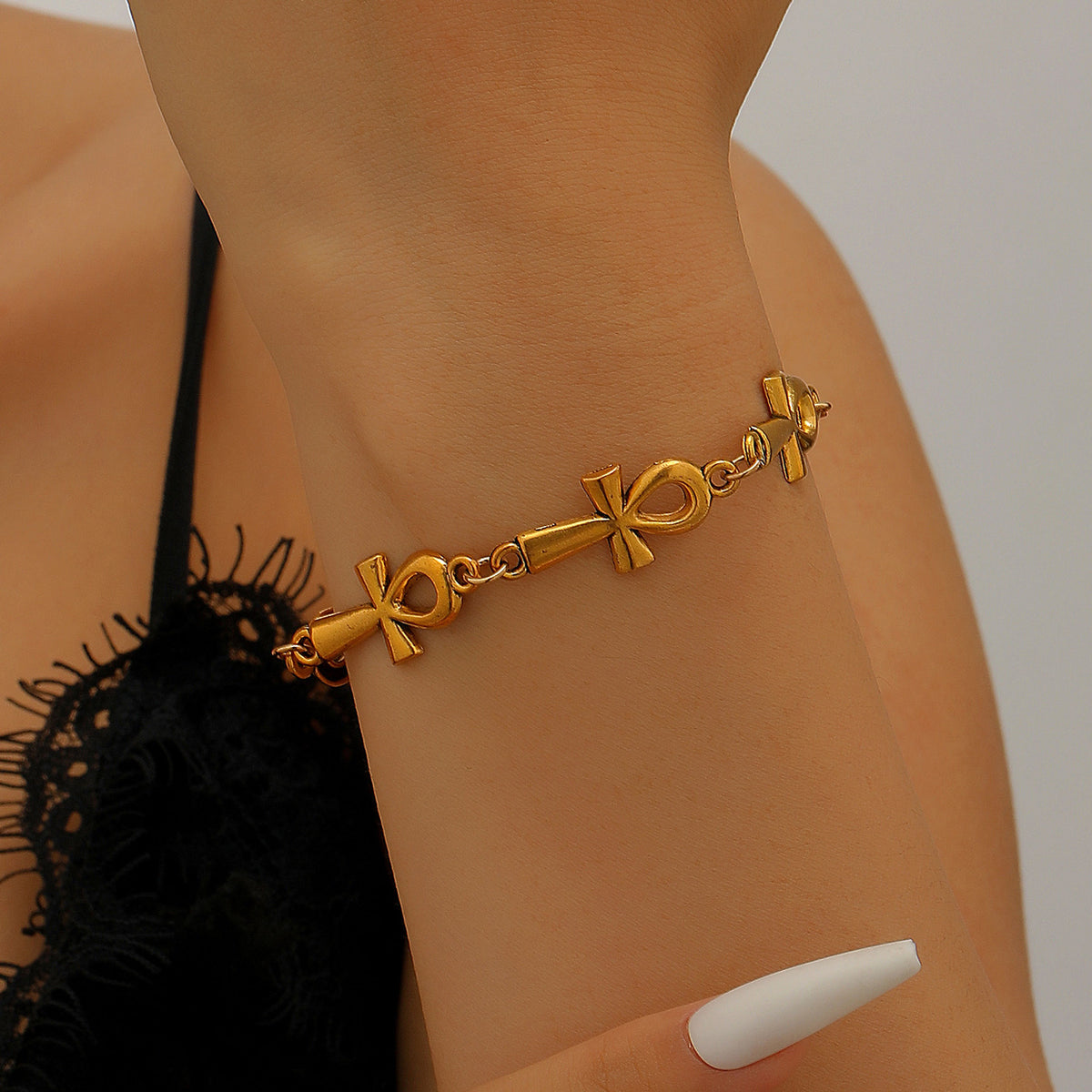 Ancient Egyptian necklace and bracelet