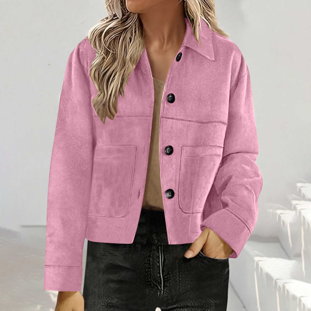 Short suede jacketg