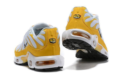 Nike Air Max Plus &