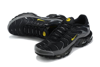Nike Air Max Plus &
