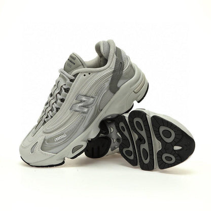 New Balance 1000 &