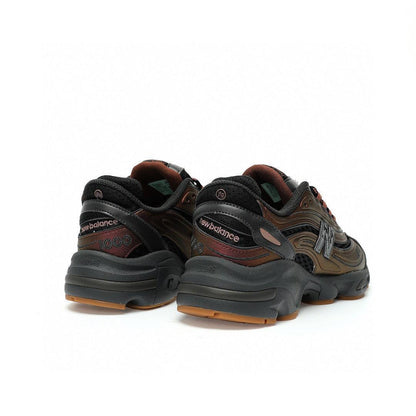 New Balance 1000 &