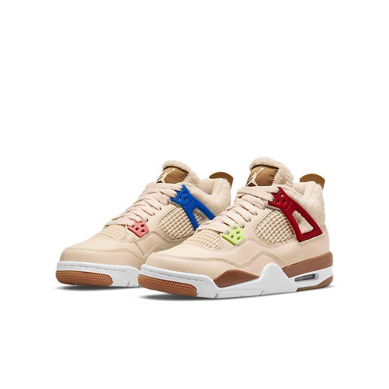 Air Jordan 4 Retro &