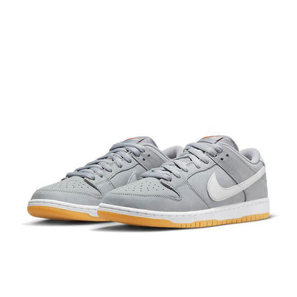 Nike SB Dunk Low &
