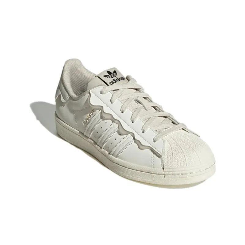 Adidas Superstar &