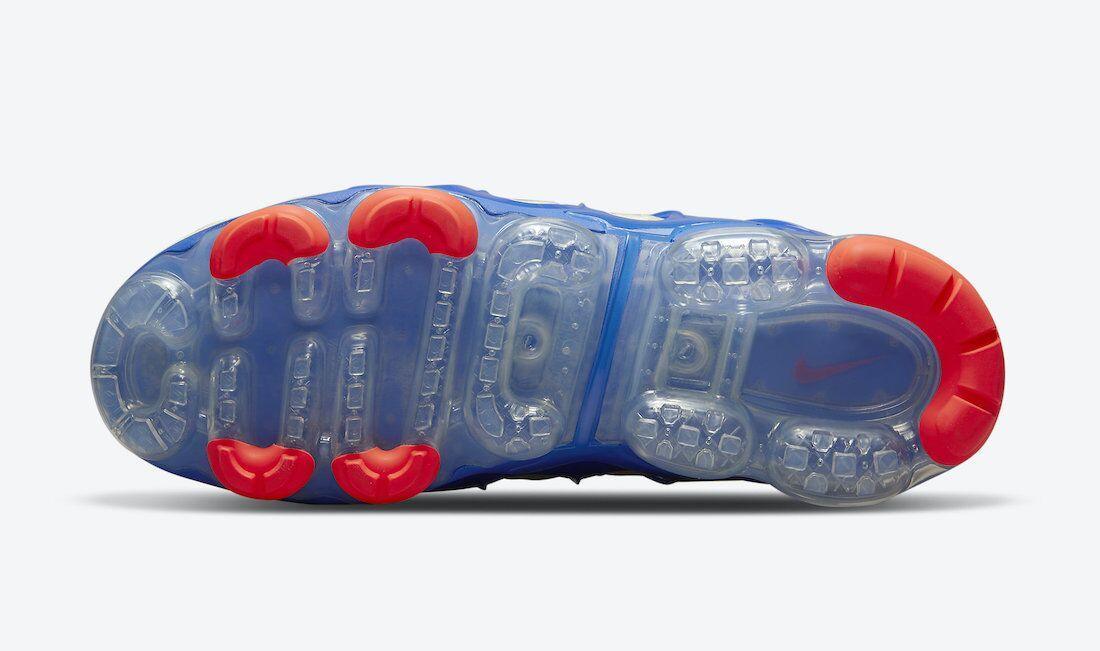 Nike Air VaporMax Plus &