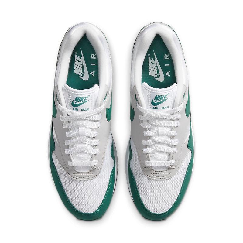 Nike Air Max 87 &