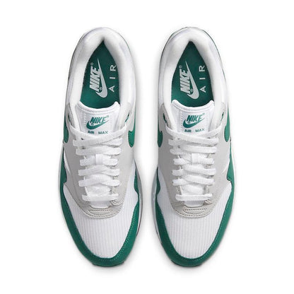 Nike Air Max 87 &