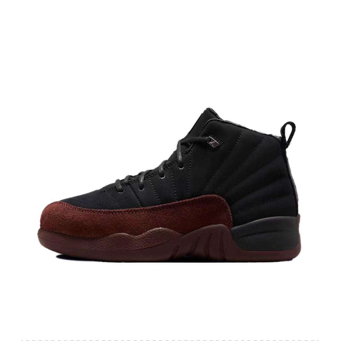Air Jordan Retro 12 &