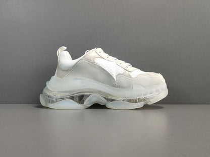 BALENCIAGA TRIPLE S SNEAKER