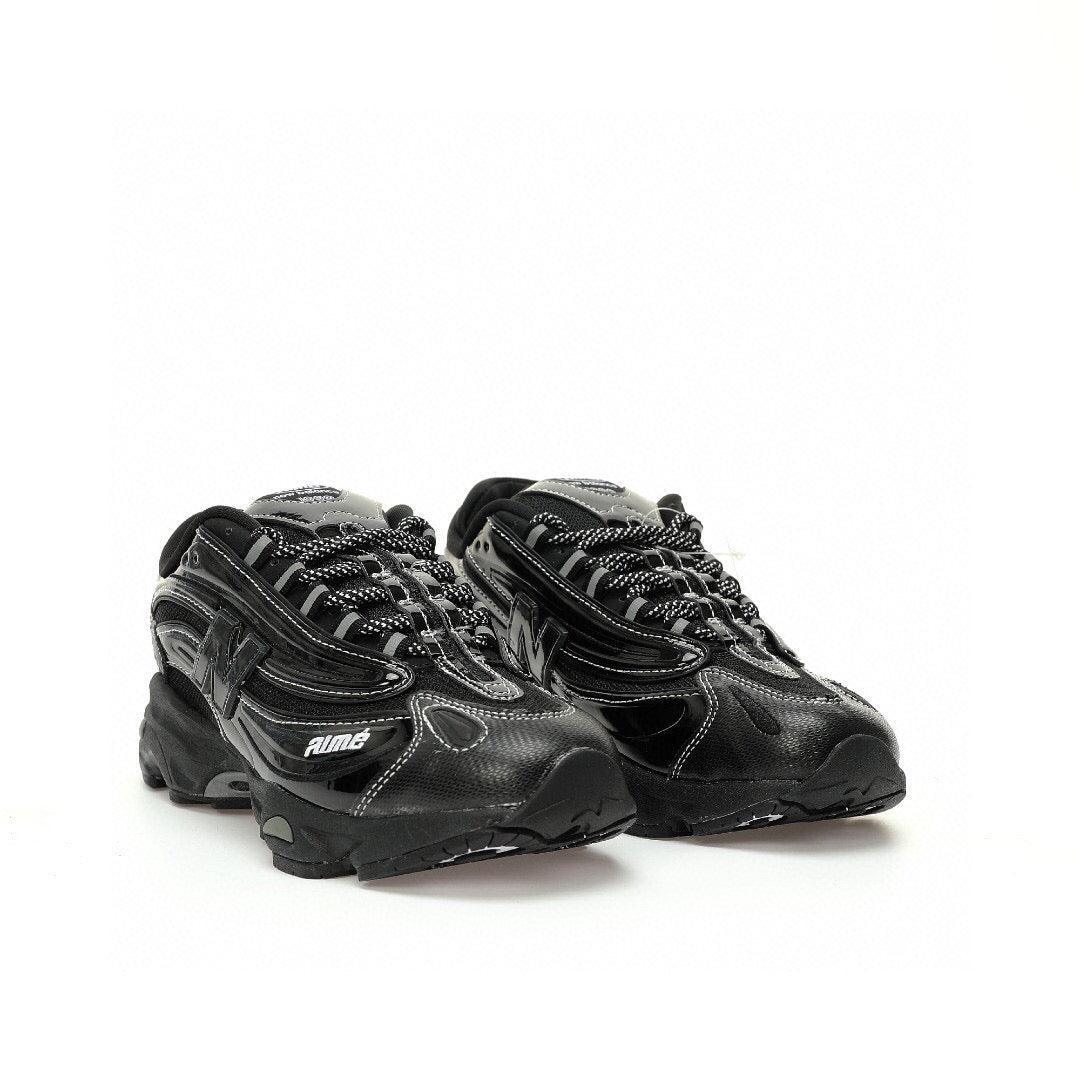 New Balance 1000 &