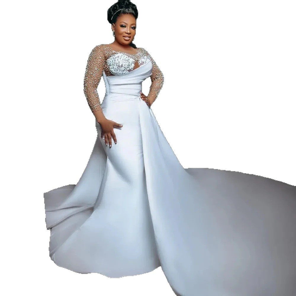 Elegant Strapless Lace Wedding Dress