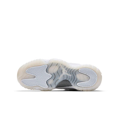 Air Jordan 11 Retro Low &