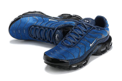 Nike Air Max Plus &