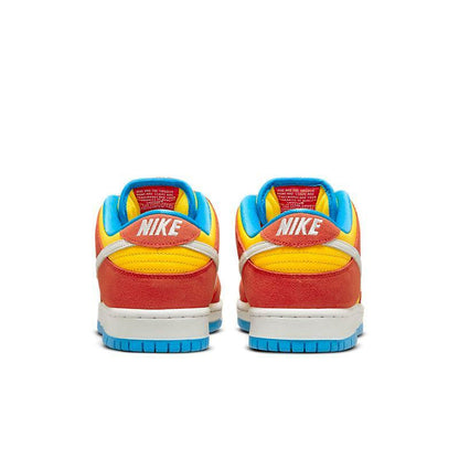 Nike SB Dunk Low Pro &