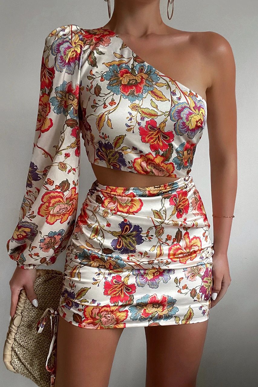 Diagonal Shoulder Flowy Summer Dress