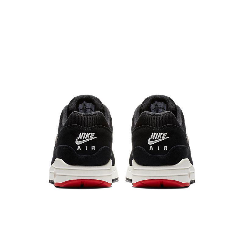 Nike Air Max 87 &