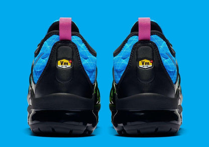 Nike Air VaporMax Plus &