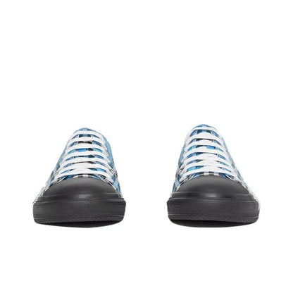 Burberry Low Top Stylish Skateboarding &