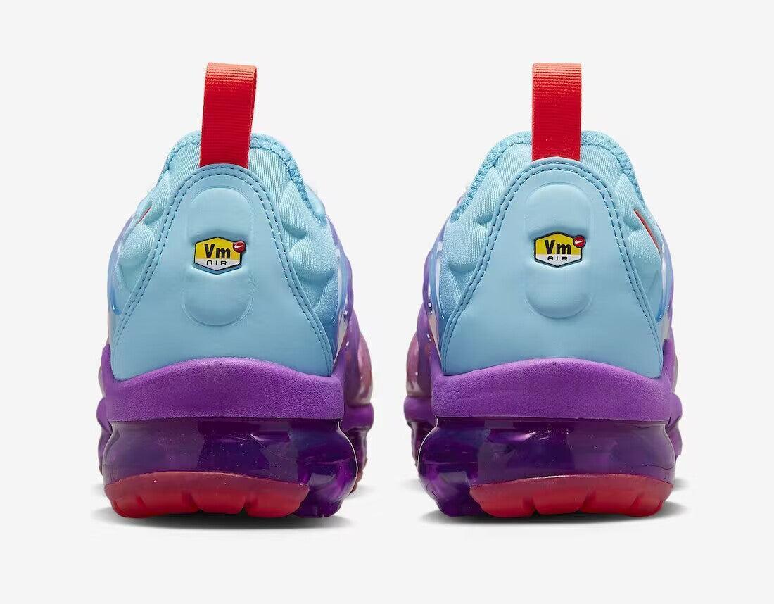 Nike Air VaporMax Plus &
