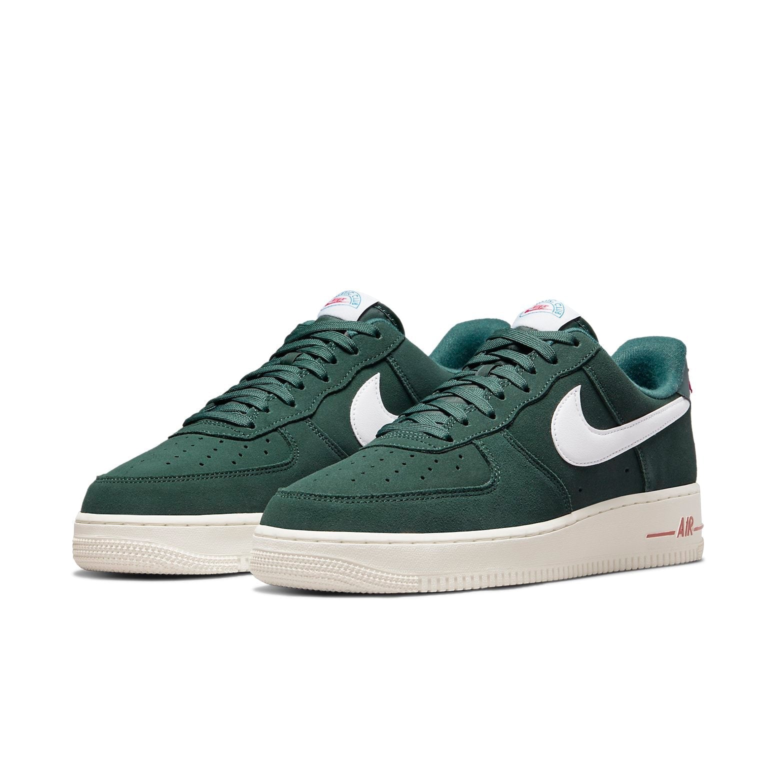 NikeAir Force 1 Low &