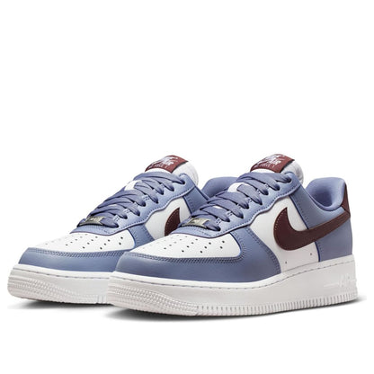 Nike Air Force 1 Low &