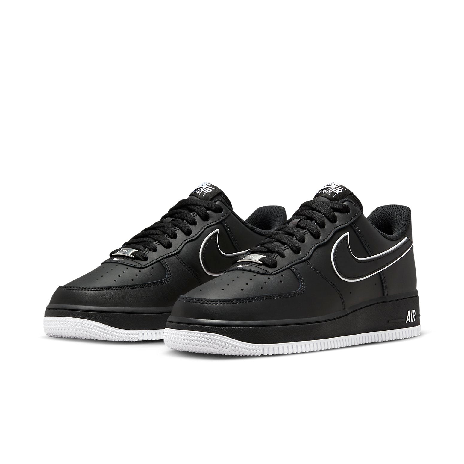 Nike Air Force 1 Low &