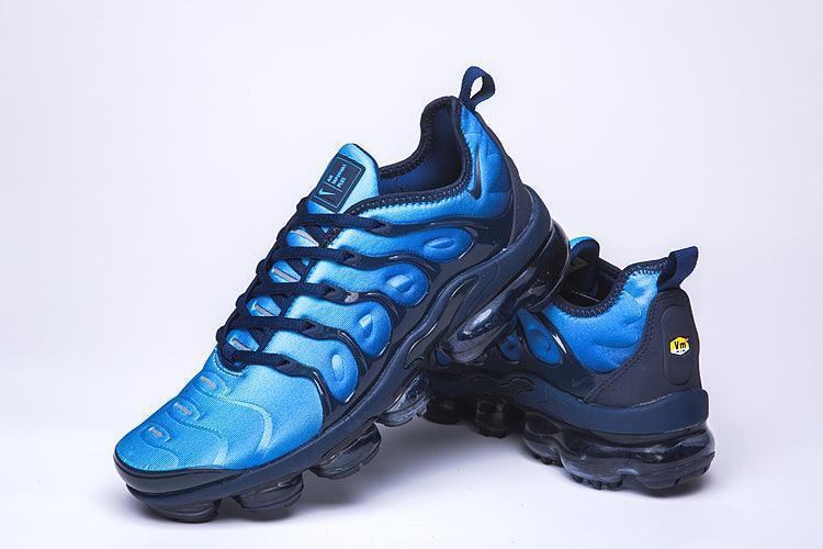 Nike Air VaporMax Plus &